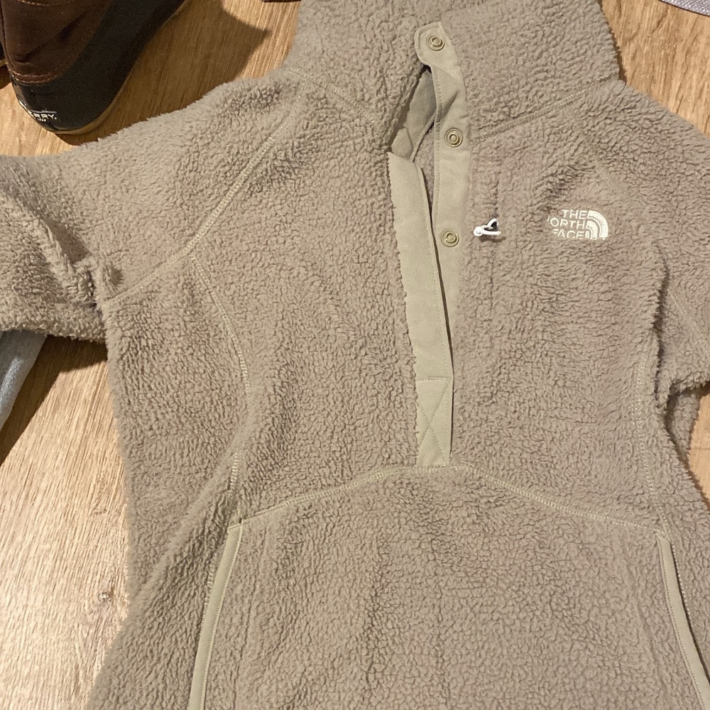 North Face Pullover
